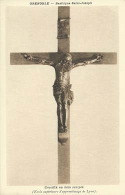 Grenoble-Basilique Saint Joseph-Crucifix en bois sculpté