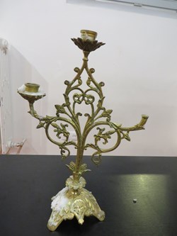 Chandelier motif floral
