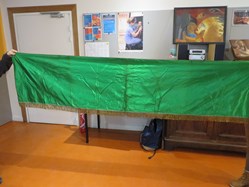 Devant d'autel verte