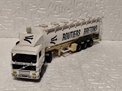 Volvo F12