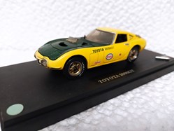 Toyota 2000 GT