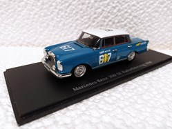 Mercedes Benz 300 SE Rallyefahrzeug 1964