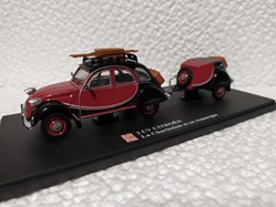 Citroen 2cv Charlestonne et sa remorque