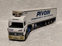 Rvi Pivoin
