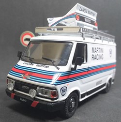 FIAT 242 MKII LANCIA-MARTINI RACING