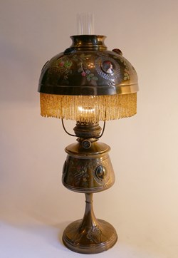 Lampe à pétrole cabochons