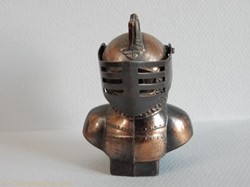 Casque d'armure