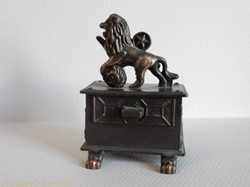Zodiaque tiroir a losange - Lion
