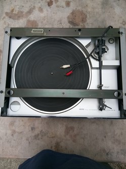 Platine tourne disque Akai FP3