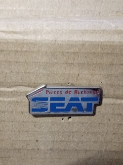 Pin's\constructeur\SEAT