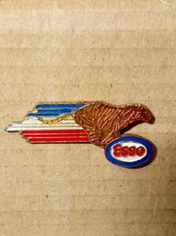 Pin's\Pétroliers\Esso