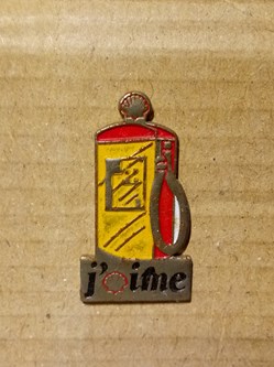 Pin's\Pétroliers\Shell