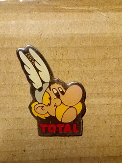 Pin's\Pétroliers\Total