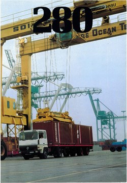 Documents\Plaquettes commerciales\constructeur\Renault Trucks