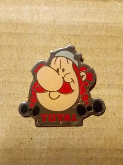 Pin's\Pétroliers\Total