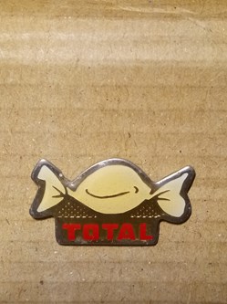 Pin's\Pétroliers\Total