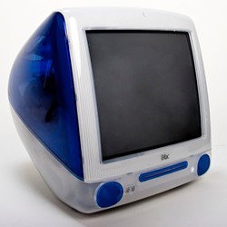 iMac G3 600 Mhz  violet ?