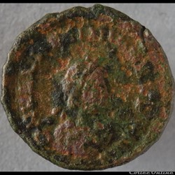 Ae4 Valentinien II - Constantinople RIC. 62 a