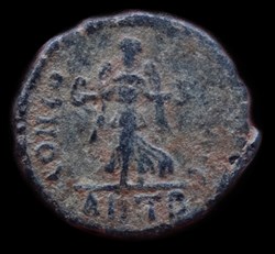 Ae4 - Théodosius II - Antioche - RIC. 439