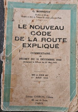 1923