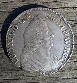 écu aux palmes Louis XIV 1693 P DIJON