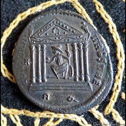 Pour MAXENCE - Follis de 6,30g et 25/27mm de diamètre.