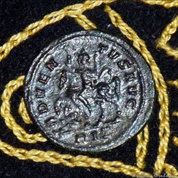 PROBUS - AE Antoninianus de 3,37g et 21,5 mm de diamètre.