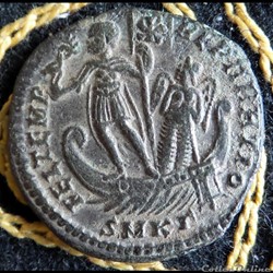 CONSTANS - Majorina de 4,62g et 22mm de diamètre.