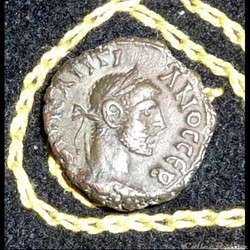 DIOCLETIEN - Tétradrachme de 6,00g et 19 mm de diamètre.