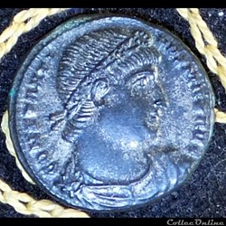 CONSTANTIN Ier - Nummus de 4,02g et 19mm de diamètre.