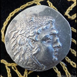 Alexandre le Grand Posthume - Tétradrachme de 16,50g et 31,00mm de diamètre.