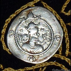 KAVAD I - AR DRACHME de 4,03g et 26mm de diamètre.