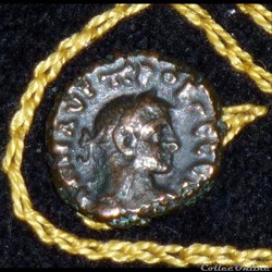 PROBUS - Tétradrachmes de 7,40g et 12 mm de diamètre.