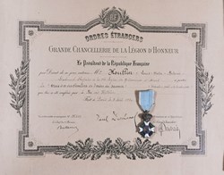 1920 Diplôme et médaille de la Croix d'Or des Chevaliers de l'Ordre du Sauveur (Grèce)