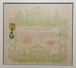 1940 Diplôme et médaille de Bronze de l'Ordre Royal du Cambodge