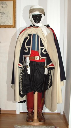 Mannequin Auxiliaire Indigène de Gendarmerie en Afrique du Nord vers 1850-1950