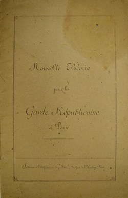 Nouvelle Théorie pour la Garde Républicaine à Paris