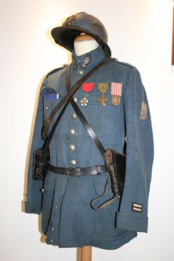 Mannequin Lieutenant de Gendarmerie Prévôté des Armées 1914-1918