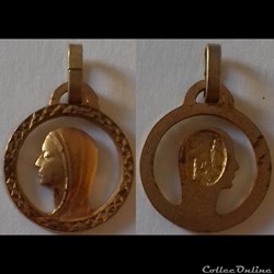 Médaille religieuse .