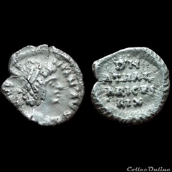 Ostrogoths , Quart de silique d'Athalaric au nom de Justinien