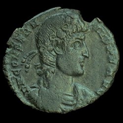 AE2 de Poemenius au nom de Constance II , frappé à Trèves