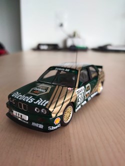 BMW M3 E30 DTM Diebels Alt