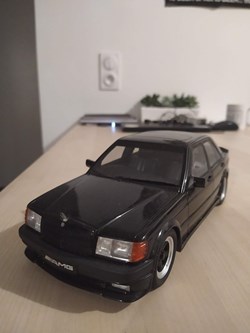 Mercedes-Benz 190E 2.3 L AMG