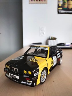 BMW M3 E30 DTM Luk