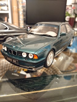 BMW M5 E34 Cecotto