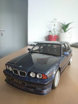 BMW Alpina B10 4.0