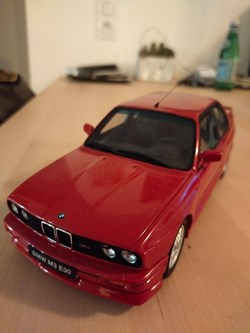 BMW M3 E30