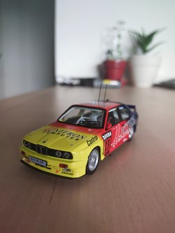 BMW M3 E30 DTM Unitron