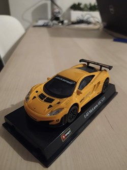 McLaren MP4 12C GT3
