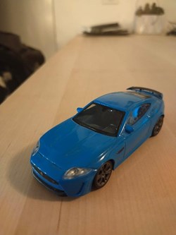 Jaguar XKR-S